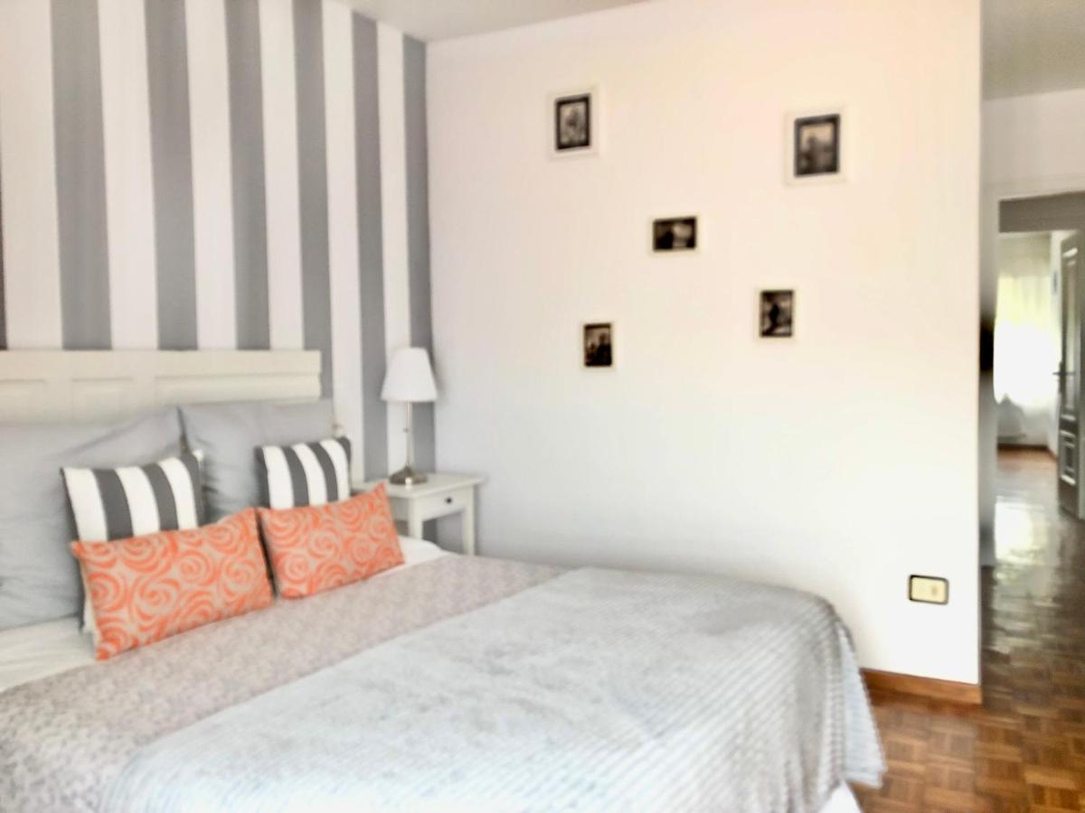 Apartamento Con Vistas Al Mar En Primera Linea. Muros Exterior photo